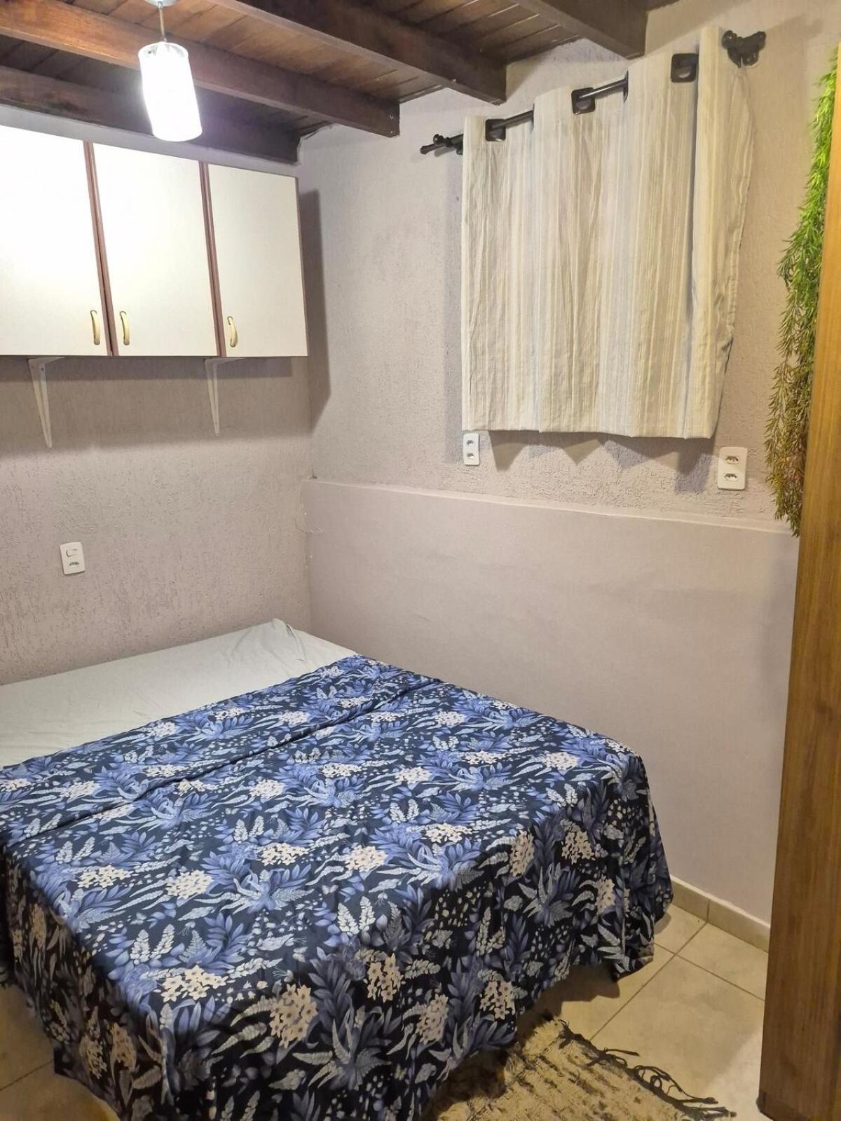 Apartment Com Varanda Ampla, Garagem Rotativa, A Poucos Metro Da *